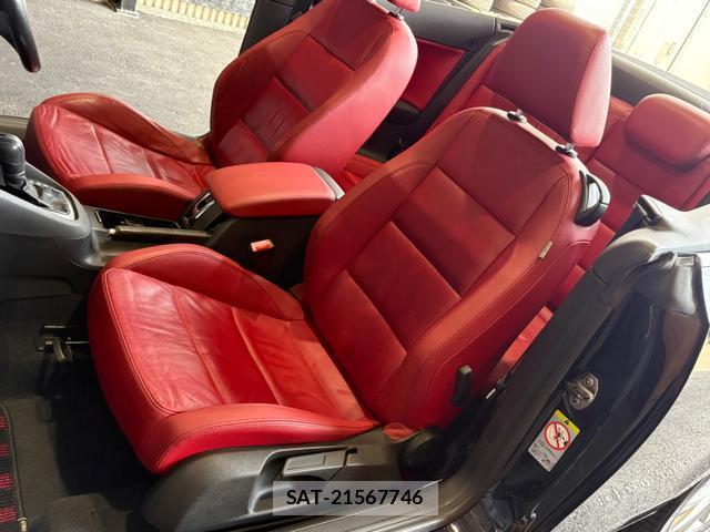 VolksWagen GOLF 2012-01 8725844-16