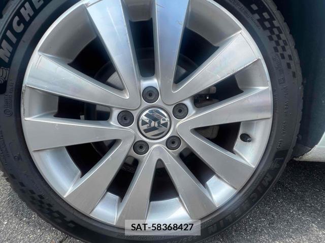 VolksWagen GOLF 2012-06 8726632-14