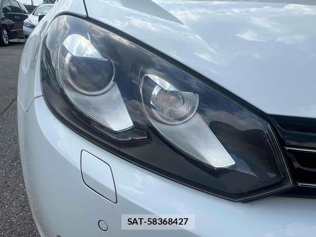 VolksWagen GOLF 2012-06 8726632-16