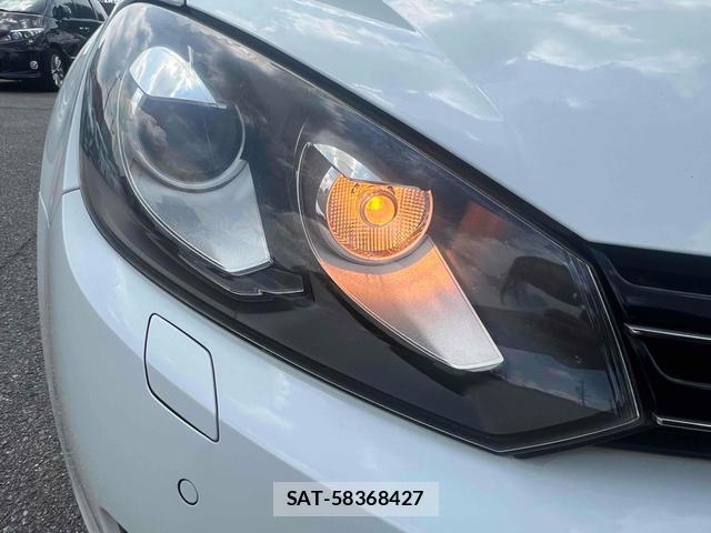 VolksWagen GOLF 2012-06 8726632-17