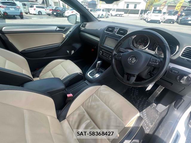 VolksWagen GOLF 2012-06 8726632-5