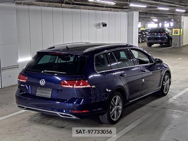 VolksWagen GOLF VARIANT 2019-08 8729447-1