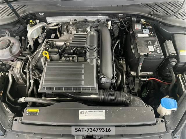 VolksWagen GOLF VARIANT 2018-06 8731333-12