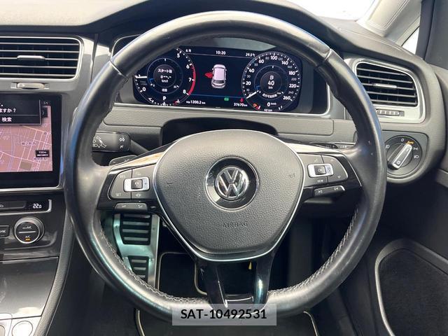 VolksWagen GOLF 2019-03 8725984-10