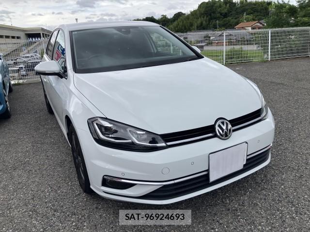 VolksWagen GOLF 2020-03 8726515-0