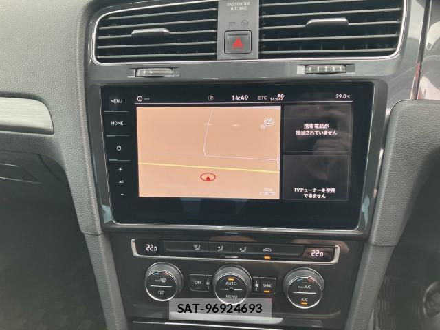 VolksWagen GOLF 2020-03 8726515-11