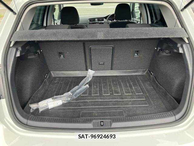 VolksWagen GOLF 2020-03 8726515-9