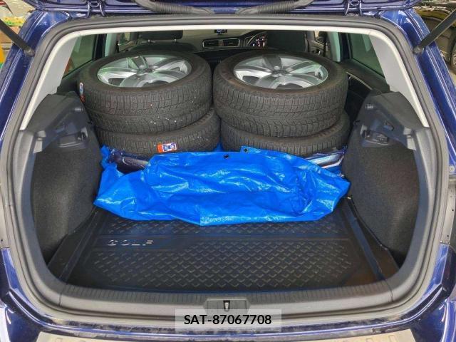 VolksWagen GOLF 2019-10 8729455-7