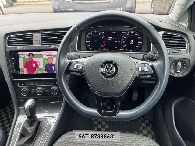 VolksWagen GOLF 2019-10 8729977-2