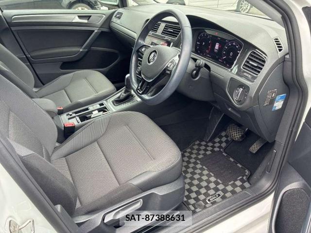 VolksWagen GOLF 2019-10 8729977-3