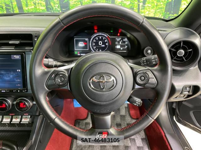Toyota GR86 2022-03 8730216-10