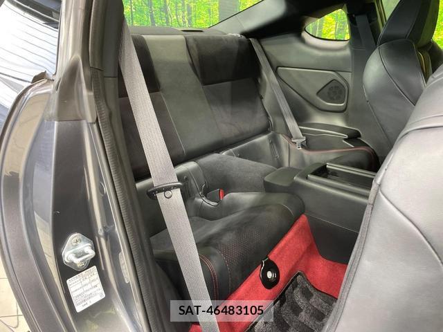Toyota GR86 2022-03 8730216-8
