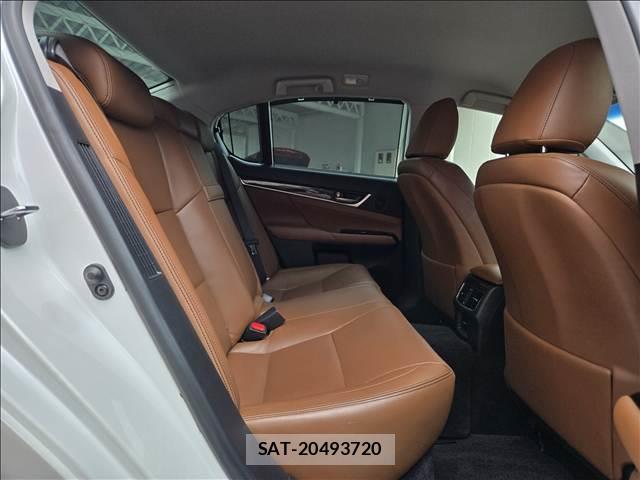 Lexus GS 2013-09 8726054-11