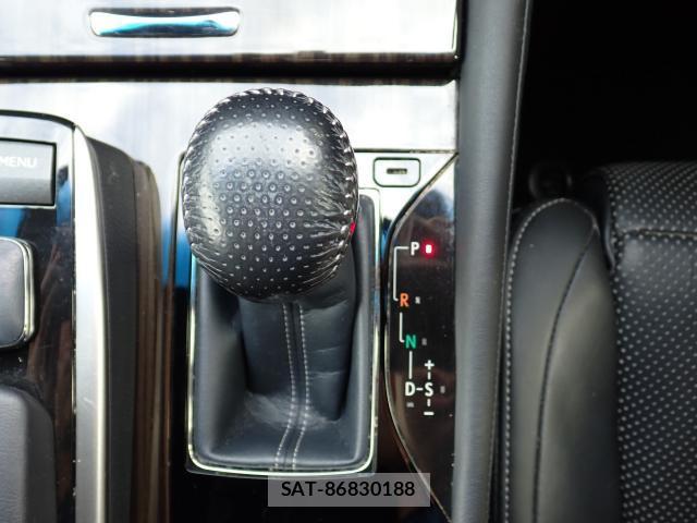Lexus GS 2014-04 8726332-15