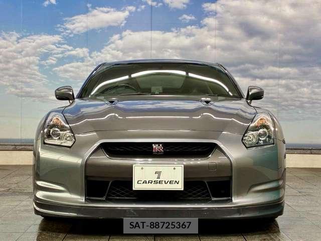 Nissan GT-R 2009-03 8725890-14