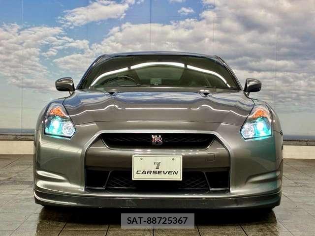 Nissan GT-R 2009-03 8725890-15