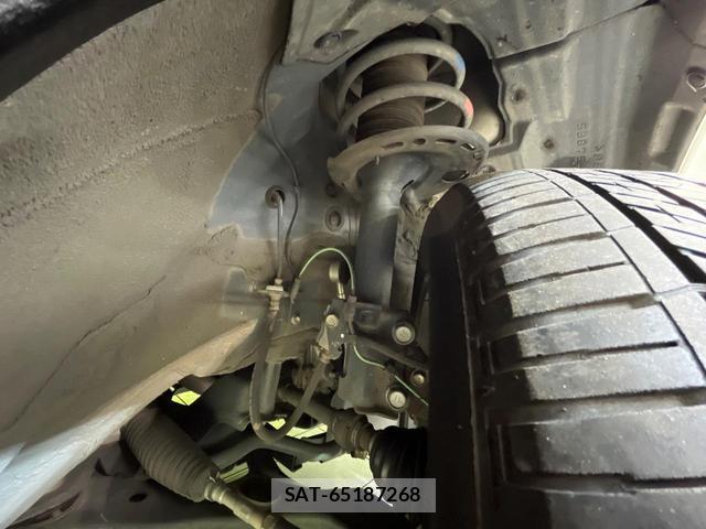 Toyota HARRIER HYBRID 2019-10 8725792-19
