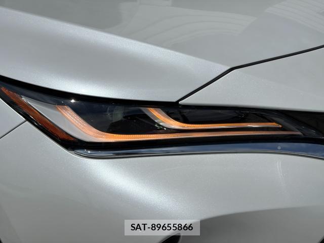 Toyota HARRIER HYBRID 2024-12 8726102-12