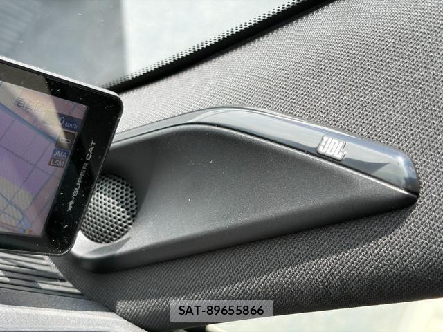 Toyota HARRIER HYBRID 2024-12 8726102-5