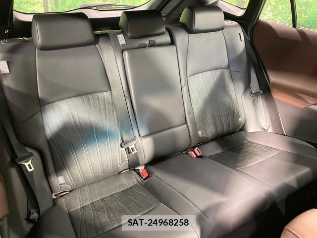 Toyota HARRIER HYBRID 2024-01 8728851-8