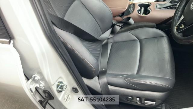 Toyota HARRIER HYBRID 2025-11 8729559-5