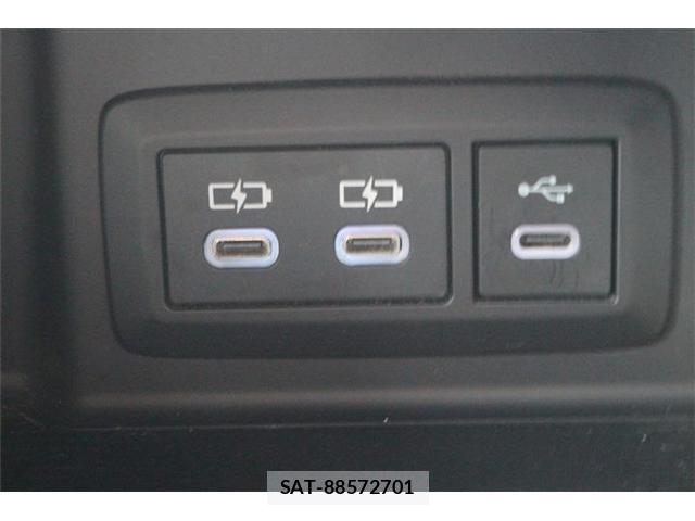 Toyota HARRIER HYBRID 2023-07 8729840-19