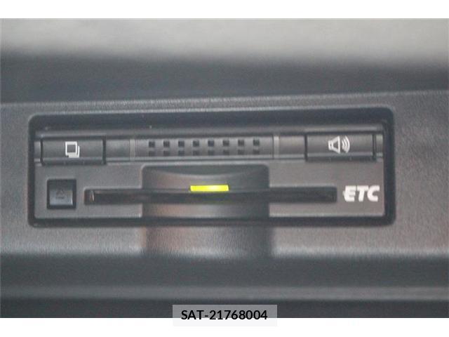 Toyota HARRIER HYBRID 2014-06 8729863-4