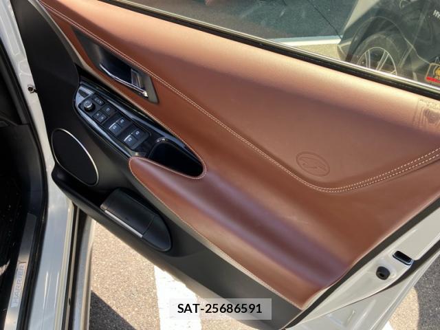 Toyota HARRIER 2019-03 8726074-14