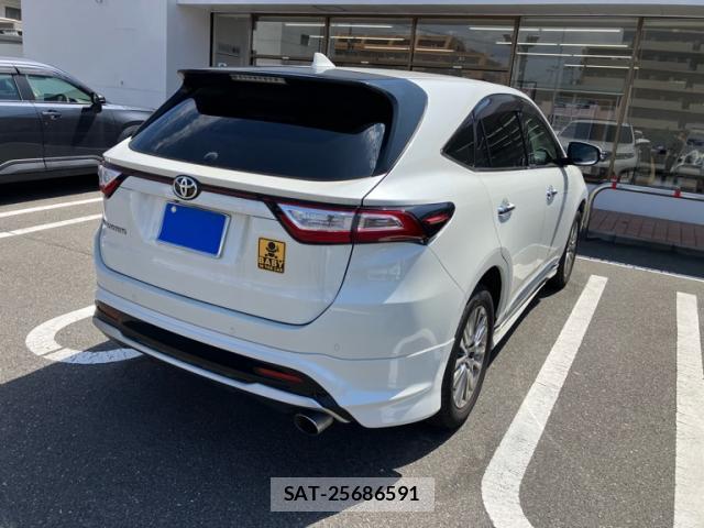 Toyota HARRIER 2019-03 8726074-3