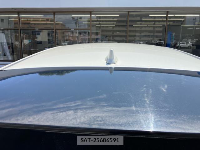 Toyota HARRIER 2019-03 8726074-5