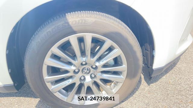 Toyota HARRIER 2018-11 8726113-19