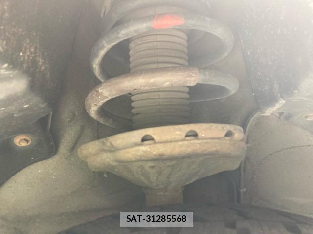 Toyota HARRIER 2010-03 8726115-4