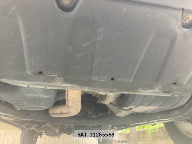 Toyota HARRIER 2010-03 8726115-6