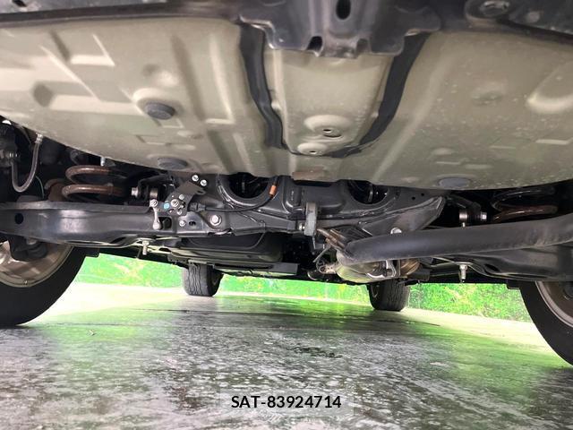 Toyota HARRIER 2015-10 8727083-18