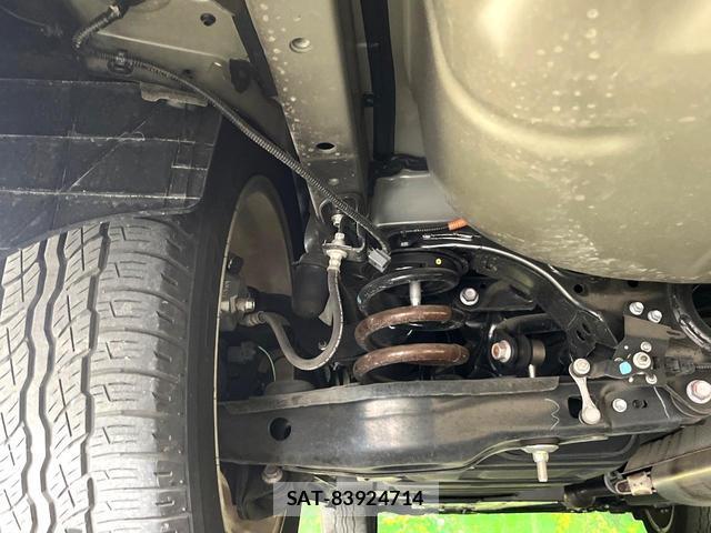 Toyota HARRIER 2015-10 8727083-19
