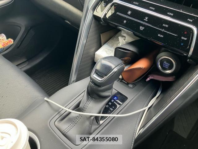 Toyota HARRIER 2022-03 8727174-19