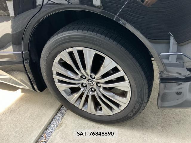 Toyota HARRIER 2023-03 8727326-3