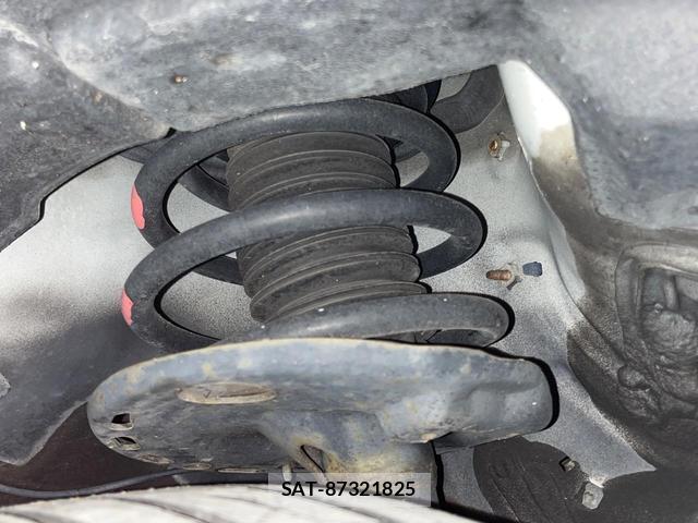 Toyota HARRIER 2016-07 8727799-19