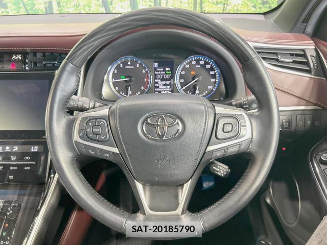 Toyota HARRIER 2017-07 8728365-10