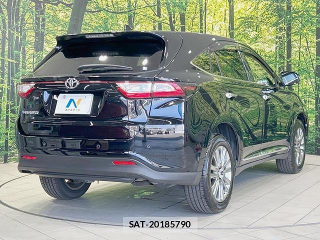 Toyota HARRIER 2017-07 8728365-16