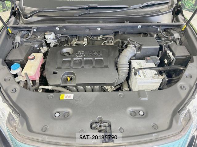 Toyota HARRIER 2017-07 8728365-17