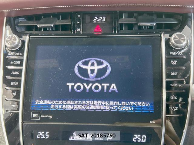 Toyota HARRIER 2017-07 8728365-2