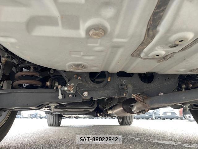 Toyota HARRIER 2018-05 8728955-18