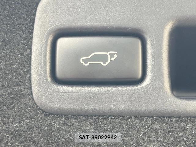 Toyota HARRIER 2018-05 8728955-5