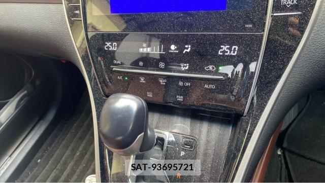 Toyota HARRIER 2018-03 8729629-14