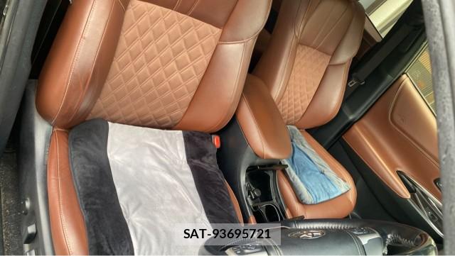 Toyota HARRIER 2018-03 8729629-5