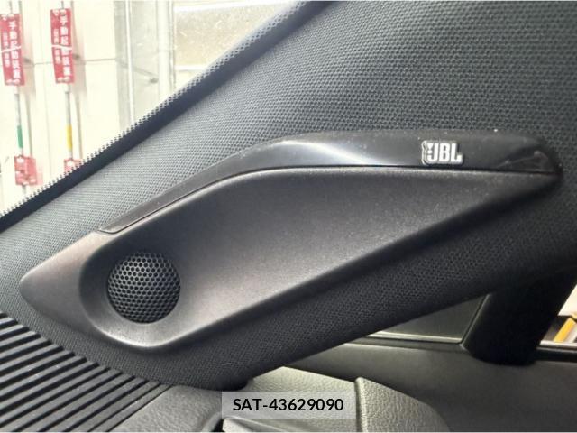 Toyota HARRIER 2022-03 8729749-10