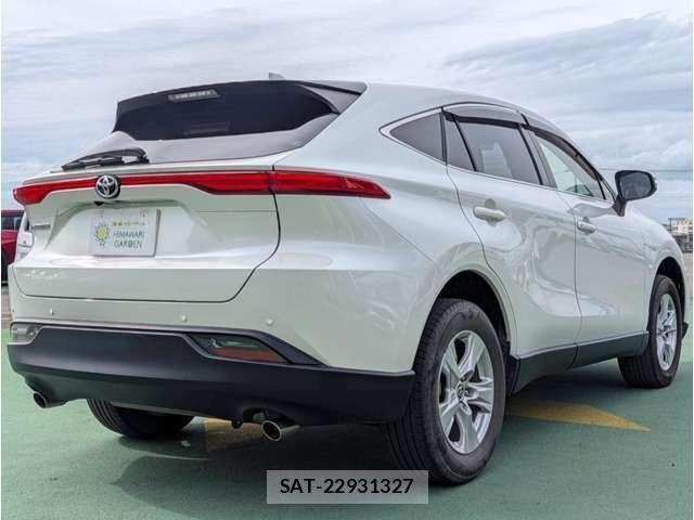 Toyota HARRIER 2022-04 8730110-1