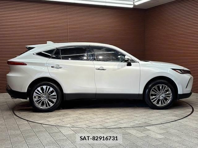 Toyota HARRIER 2023-07 8730865-16