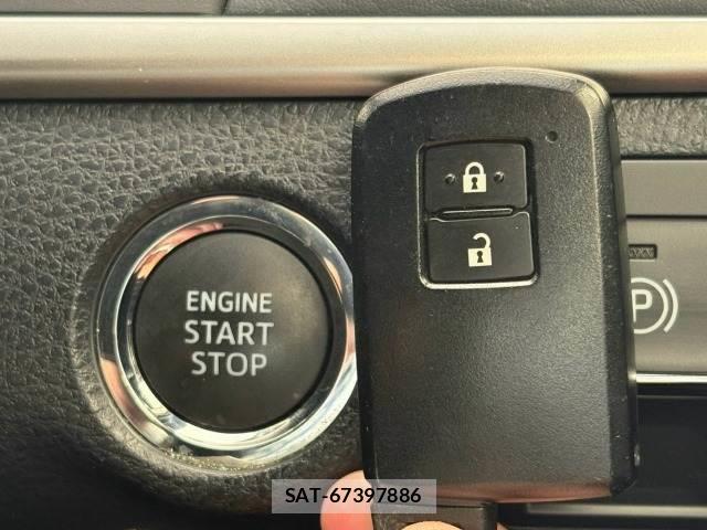 Toyota HARRIER 2018-03 8731380-8